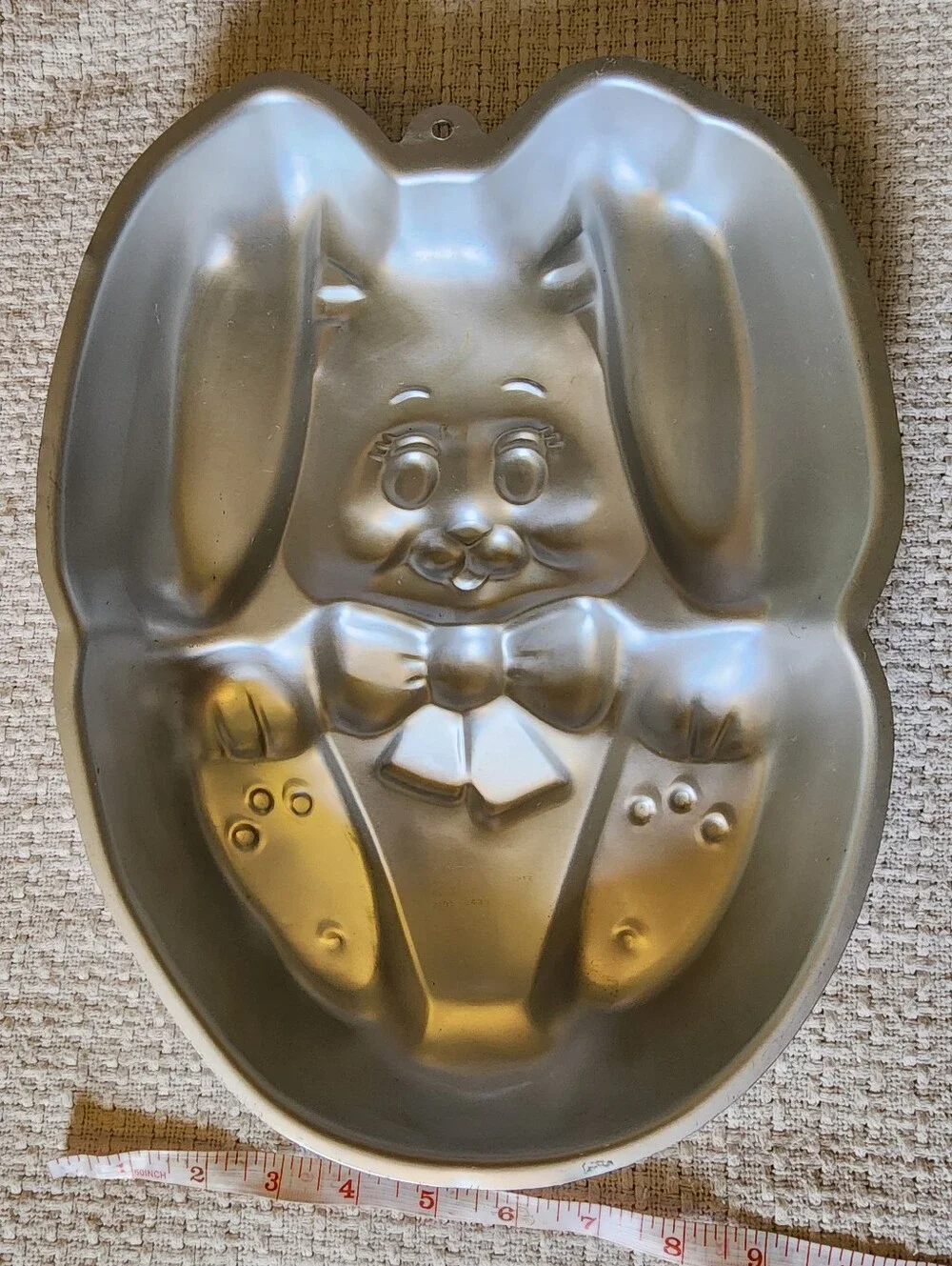 1987 Wilton Bunny Cake Pan